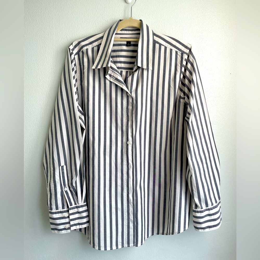Banana Republic, white/faded black or dark gray striped button shirt, L